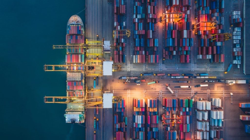 IoT disrupted industries - transportation and logistics