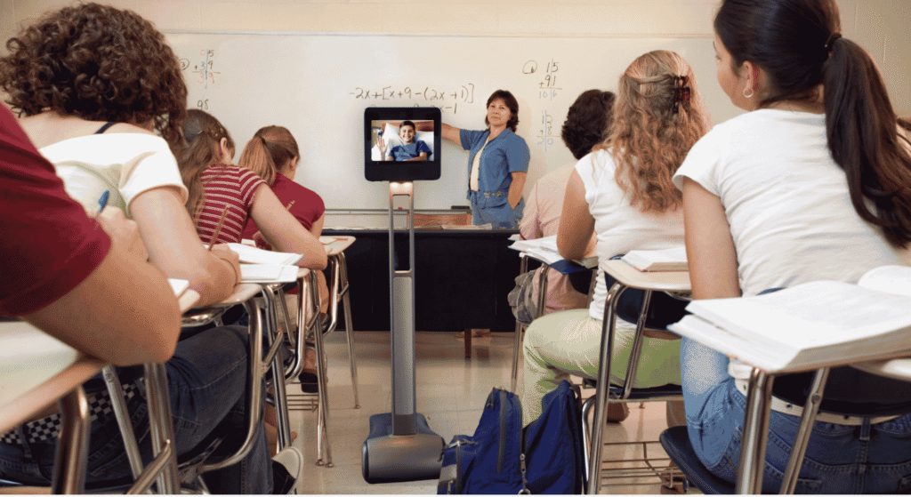 How Awabot Connects Its Telepresence Robots Across Europe With Transatel’s Multi-Network IoT Connectivity